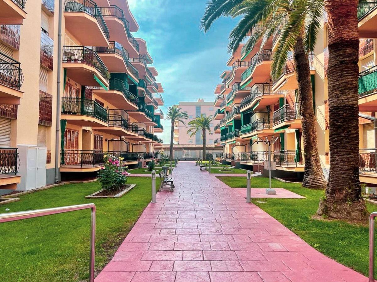 Palm Beach By Unik Tarragona La Pineda Ngoại thất bức ảnh
